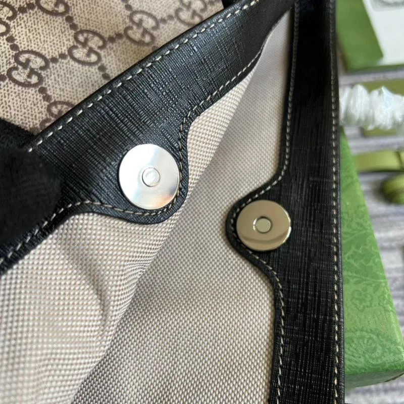 Charm - GG Bags - 271