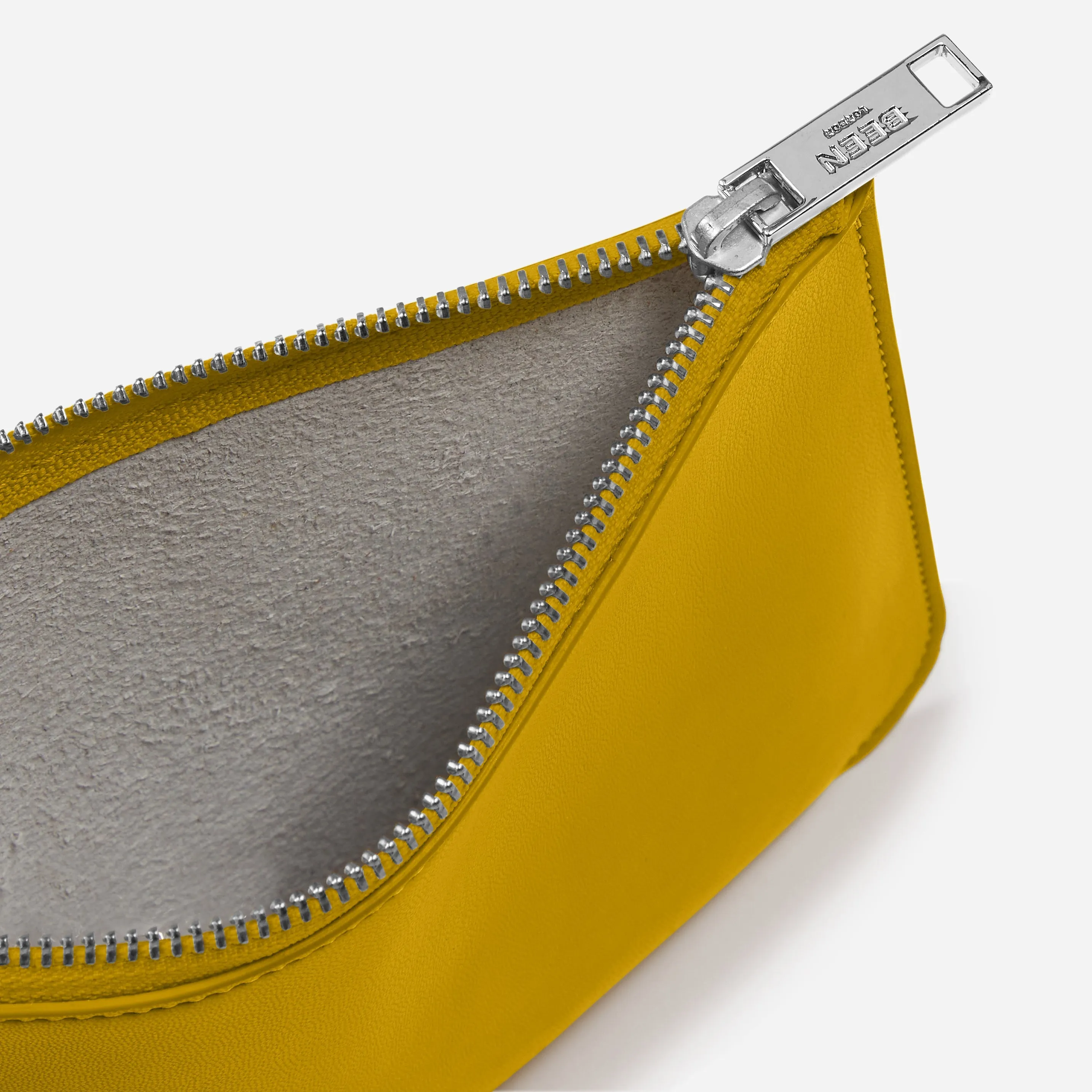 Daley Pouch