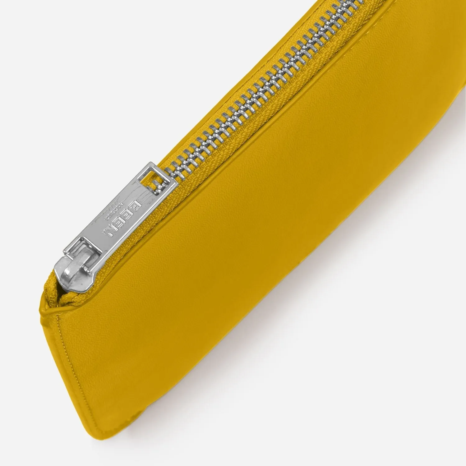 Daley Pouch