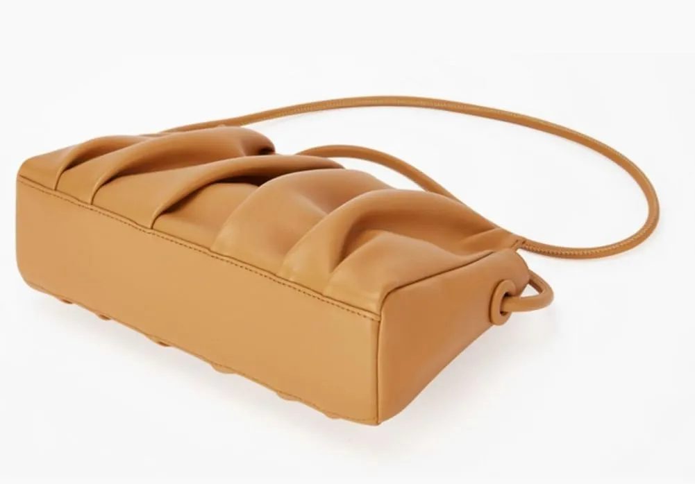 Designer Cloud Bag Crossbody Bags for Women Classic Shoulder Bag Handbag Clutch and Purse for Travel Party Work Everyday