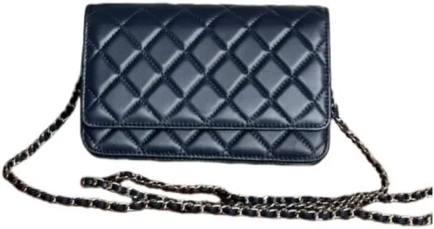 Designer Women’s Chain Wallet - Classic Mini Sheepskin Coin Purse, Luxury Leather Clutch with Gift Box, for Daily Use & Gifts