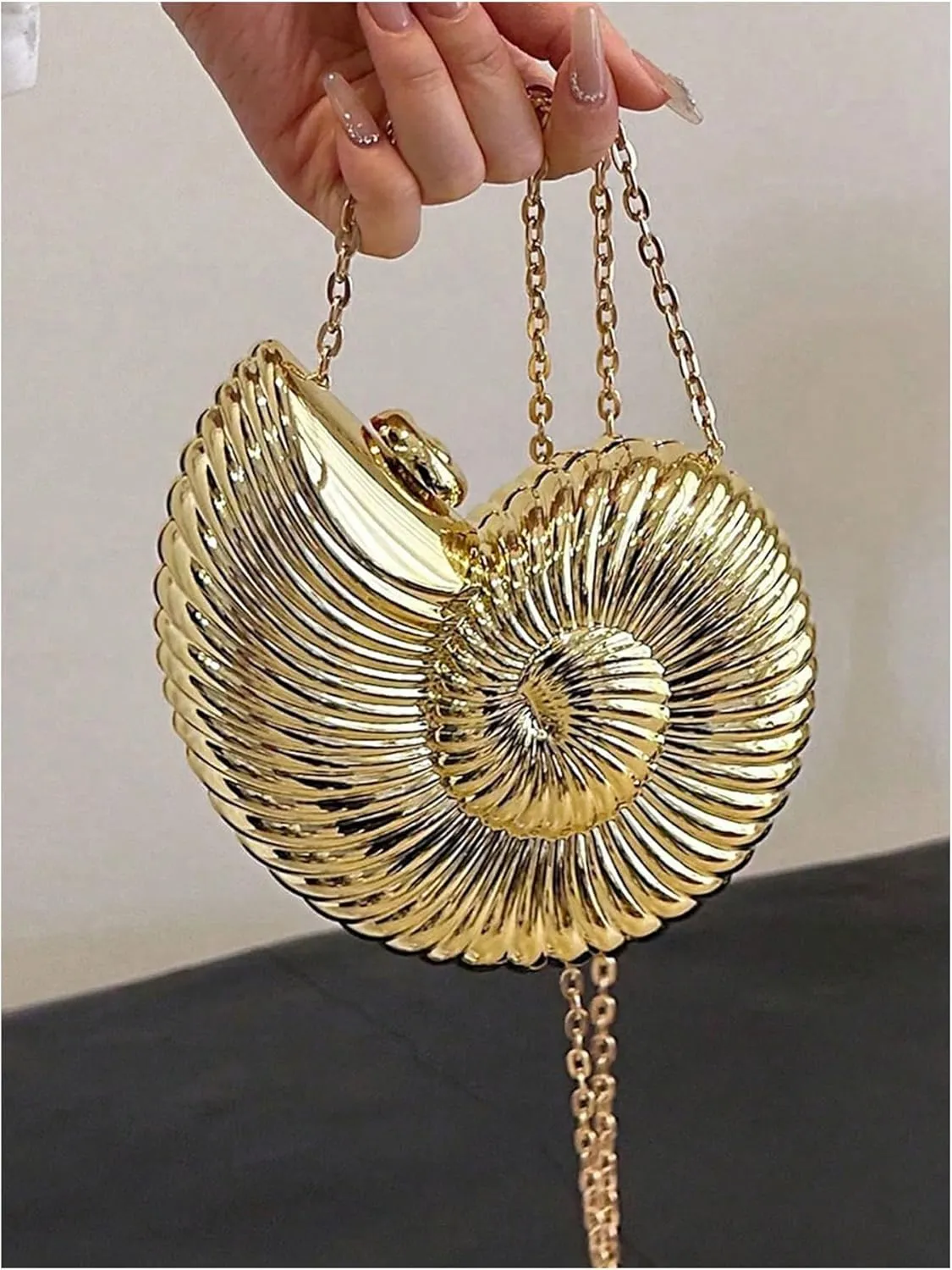 GORGLITTER Women's Seashell Bag Metallic Fancy Evening Bags Party Crossbody Handbag