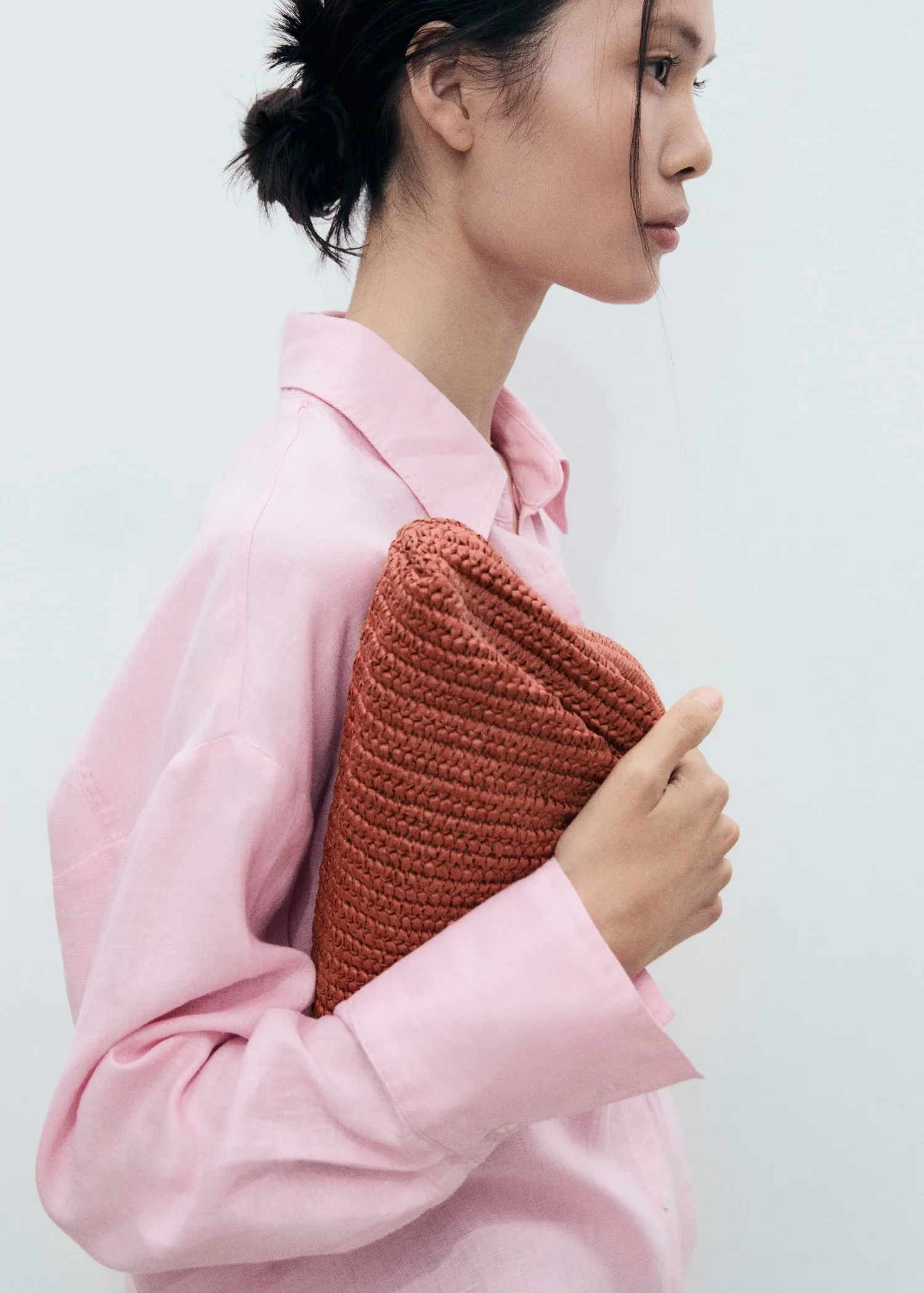 Natural fibre handbag