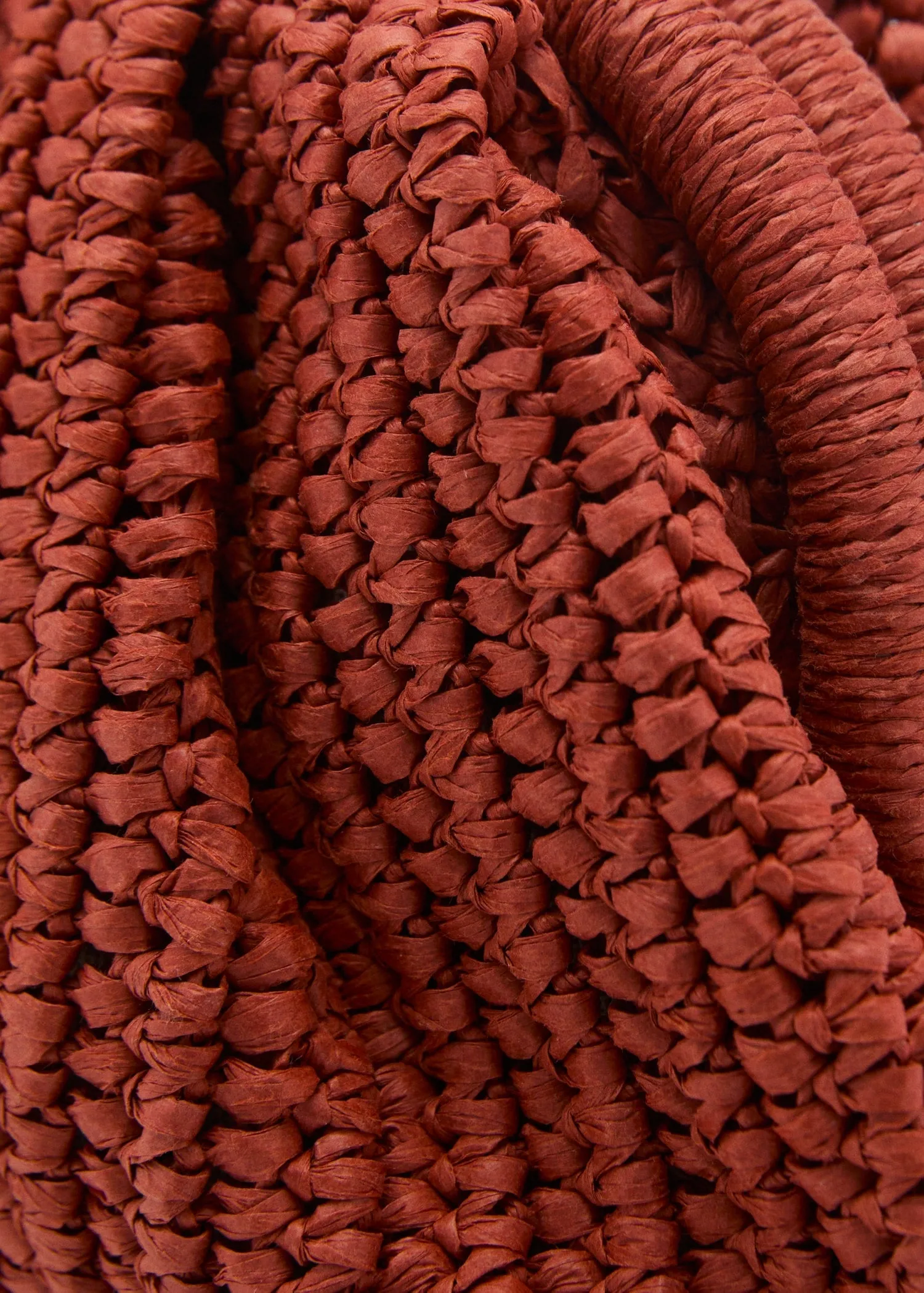 Natural fibre handbag