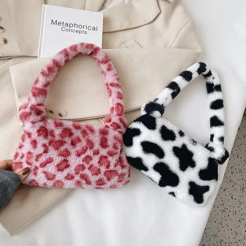 Pooyikoi Plush Underarm Bag, Ladies Fluffy Shoulder Bag, Women Y2K Furry Purse Fluffy Tote Bag for Autumn and Winter