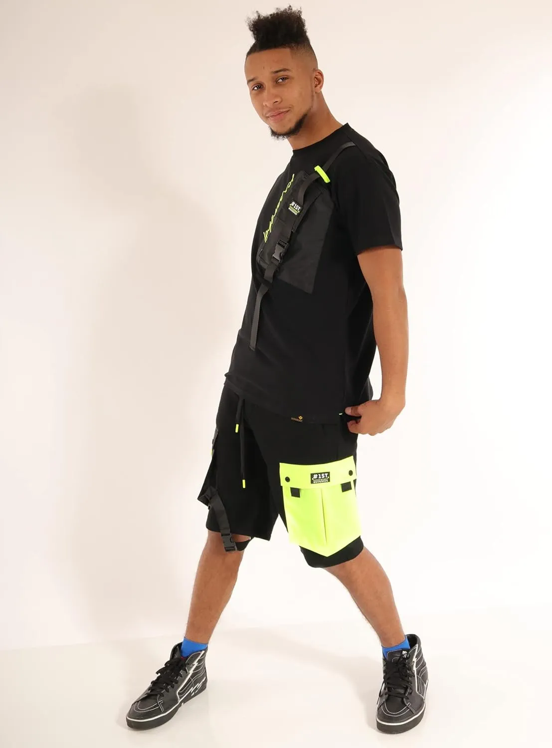 SCREENSHOT-TEE3202SS Mens Hip-Hop NYC Streetwear Urban Varsity Racing Premium Tee