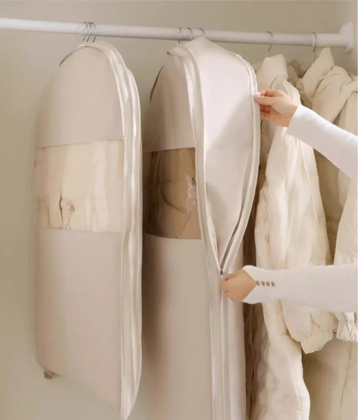 Space-Saving Hanging Storage Bag for Down Jackets, Hanging Compression Bags,Dust Cover Clothes Bags for Down Coat (Beige, M L XL)