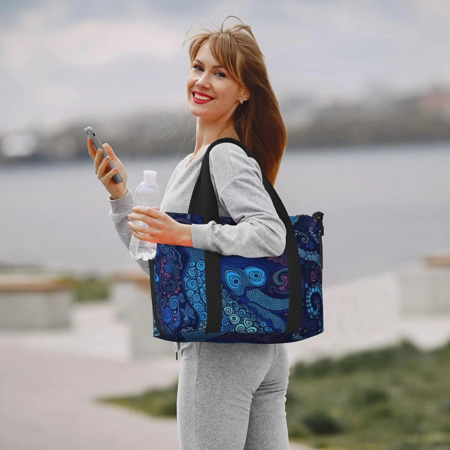 Sports Gym Bag for Women Men Travel Duffel Bag Tote Blue Octopus Weekender Bag Canvas Carry on Overnight Bag for Travel Swimming Fitness Workout Sports Duffle Bag