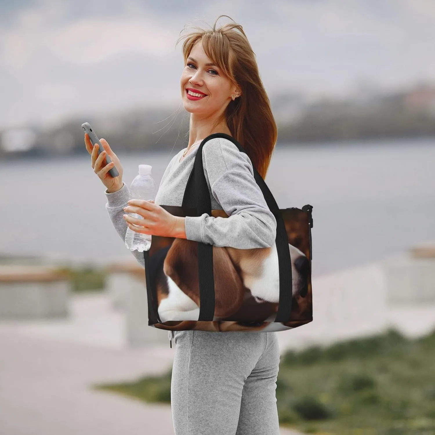 Sports Gym Bag for Women Men Travel Duffel Bag Tote Cute Beagle Weekender Bag Canvas Carry on Overnight Bag for Travel Swimming Fitness Workout Sports Duffle Bag