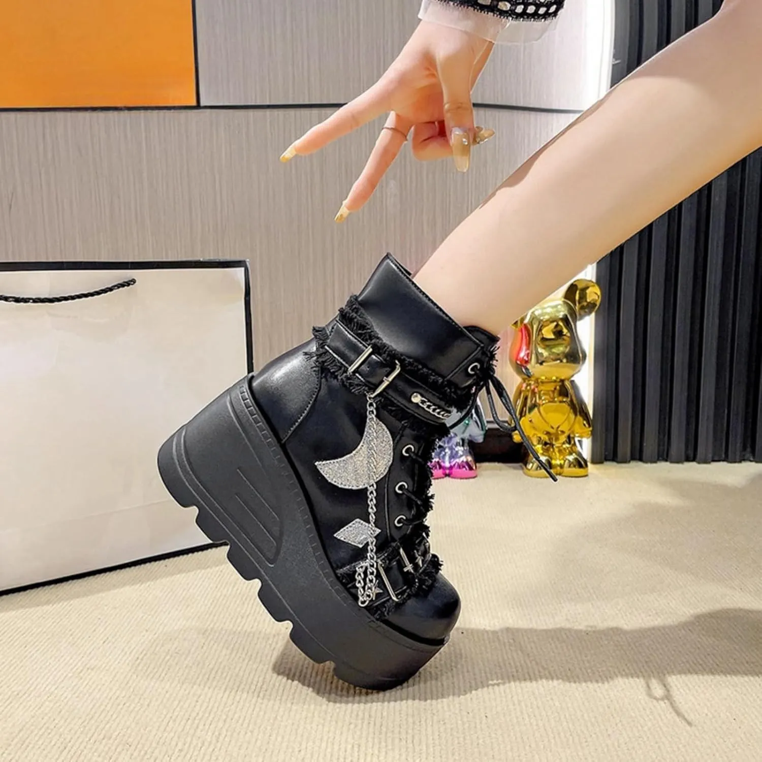Ulalaza Women Mary Jane Dress Pumps Lolita Shoes Cute Platform Gothic Double Ankle Strap Round Toe Chunky Heel Uniform Pumps Shoes Perfect for School Party Business Work Dance Date Night Club