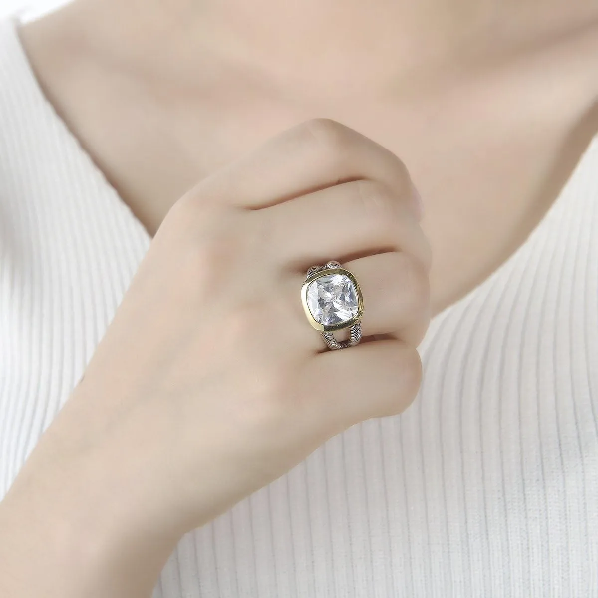 UNY Jewel Twisted Cable Wire Two Tone Cusion Cut CZ Statement Ring Designer Inspired Fashion Love Antique Women Jewelry Gift