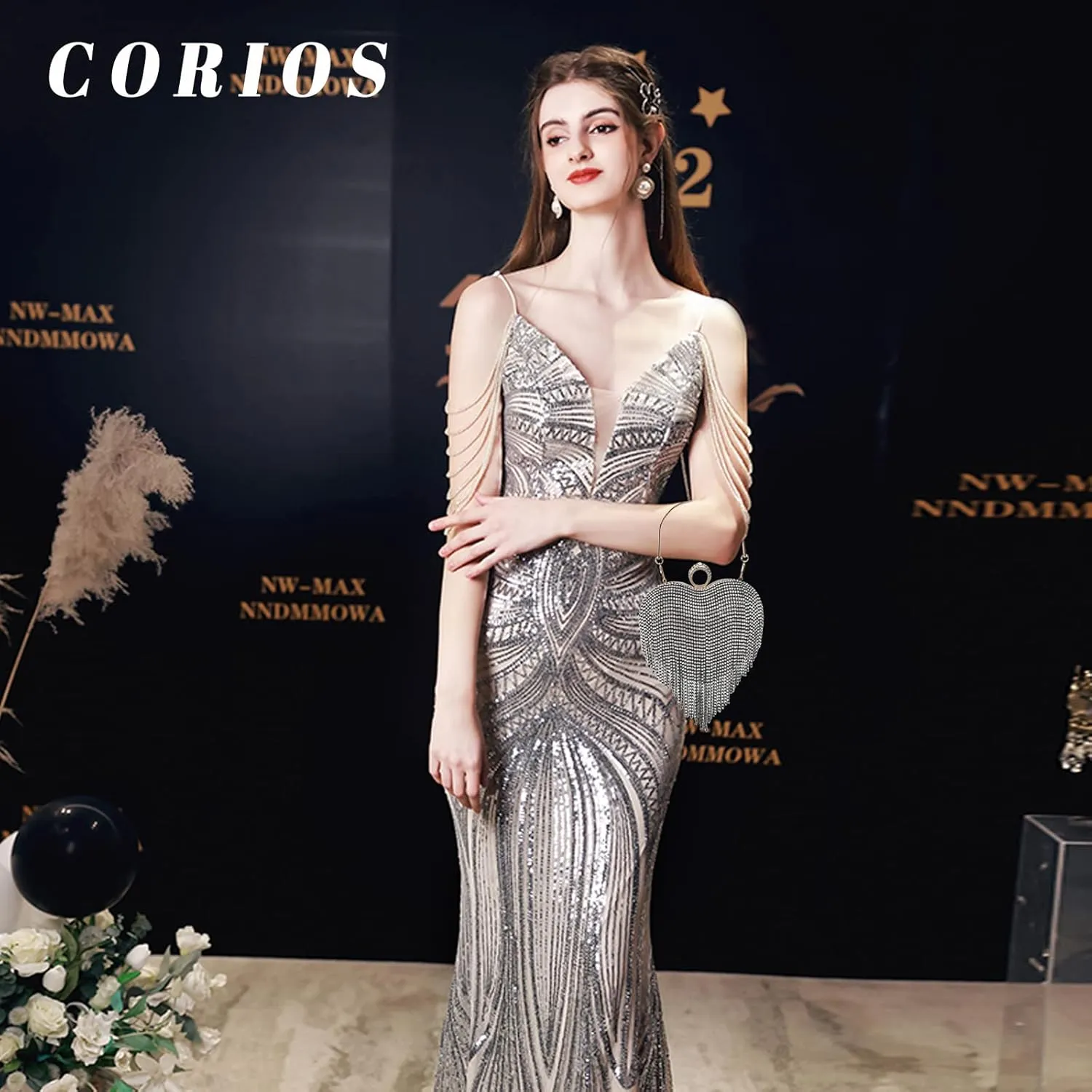 Women Luxury Heart Shape Tassel Evening Clutch Bag Rhinestone Handbag Bridal Wedding Purse