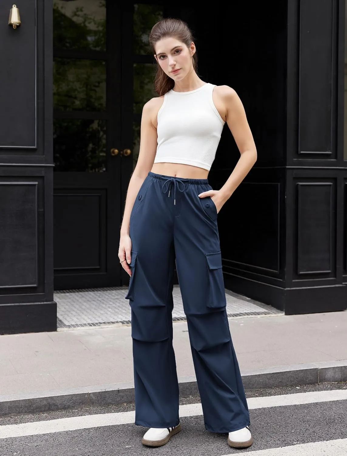 Womens Cargo Pants Elastic Waist Wide Leg Parachute Pants with 4 Pockets Baggy Hiking Trousers Travel Y2K Waterproof