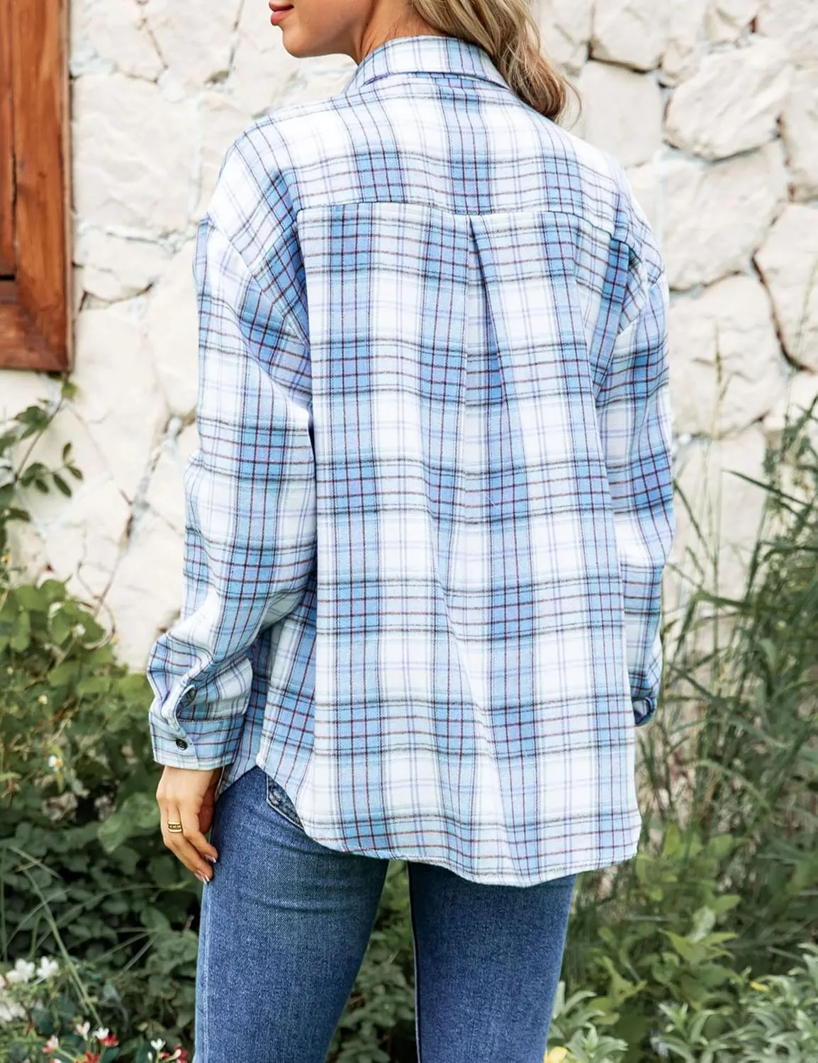 Womens Oversized Flannel Plaid Shirts Casual Button Down Blouse Tops with Pockets